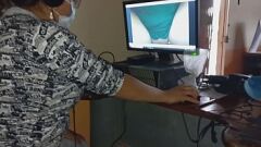 play Real Amateur Milf neemt het kantoor van de directeur over voor Hot Xvideos.com Uploads