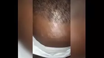Play She fingers herself while eating her pussy