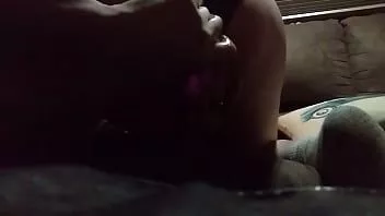 Oynat Kegel topları inlememi ve homurdanmamı sağladı