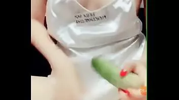 Putar Gái xinh th dâm tng hp