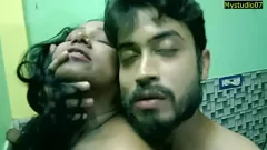 Afspelen De verboden passie van Desi stiefzus: 18-jarige jongen en BBW-milf in ruw anaal poesje neuken!