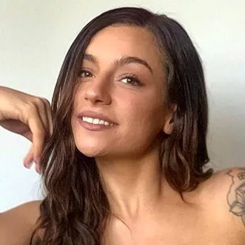 Porno Yıldızı April Olsen