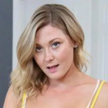 Porno Yıldızı Addison Lee