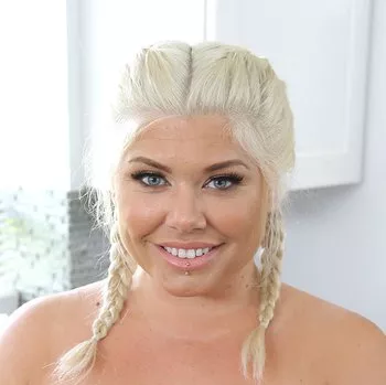 Porno Yıldızı Ashley Barbie